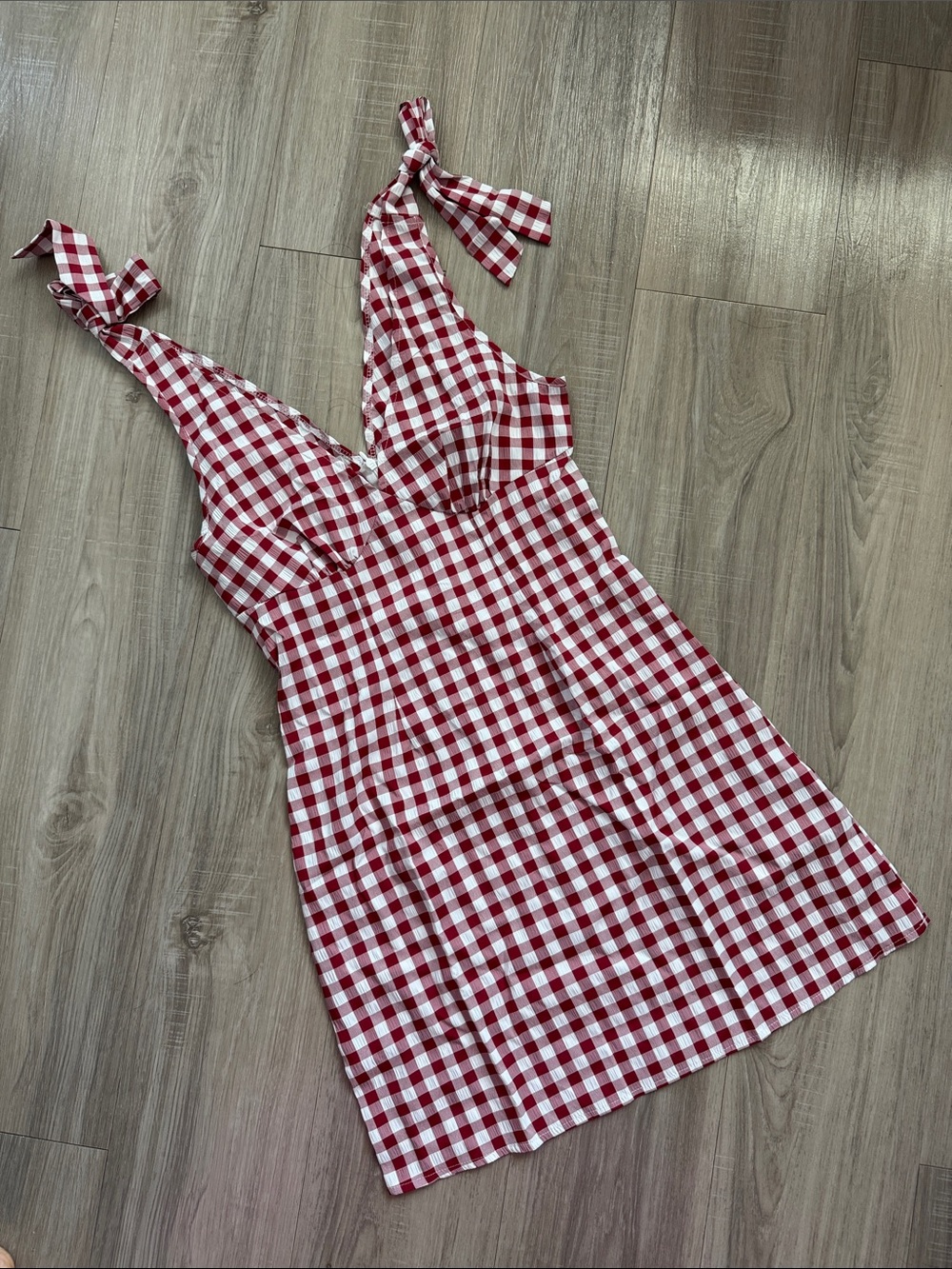 NWOT Red and White Gingham Tie-Shoulder Sundress, S